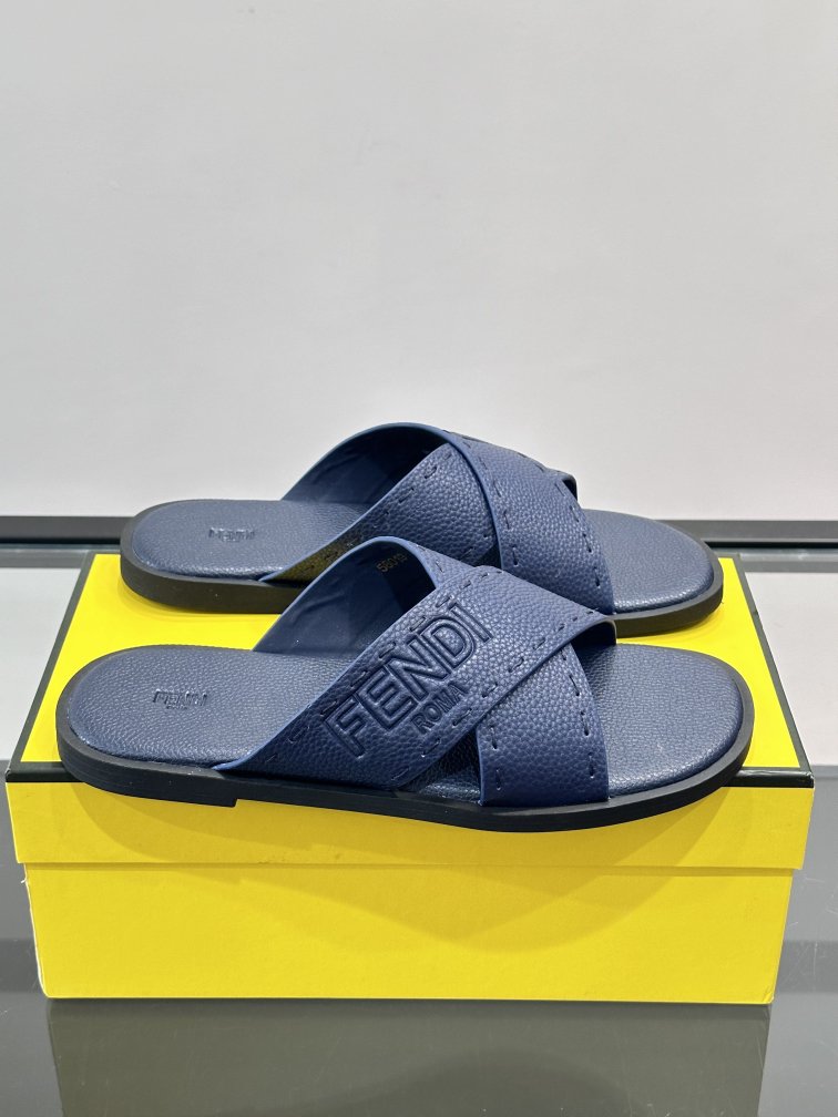 FENDI Shoes-64